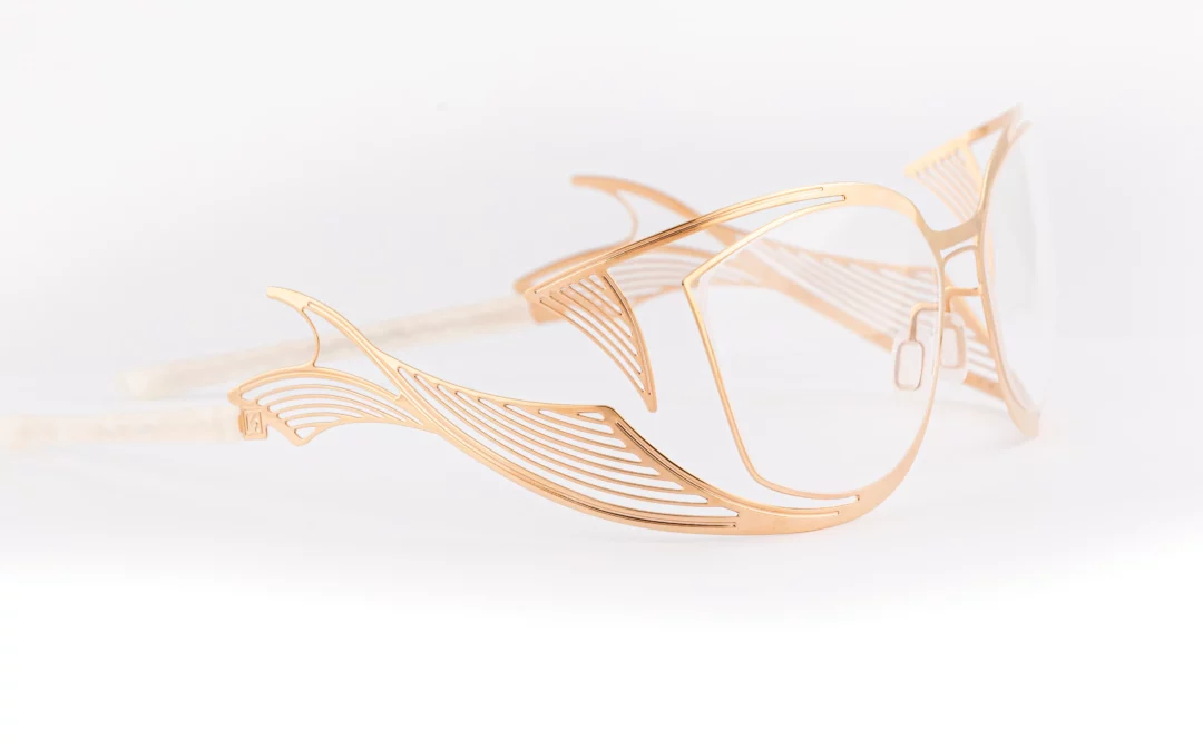 Comment choisir des lunettes de vue originales pour femme en France