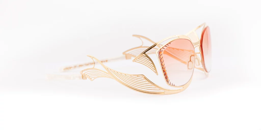 Lunette solaire unique femme Nyx plaqué or