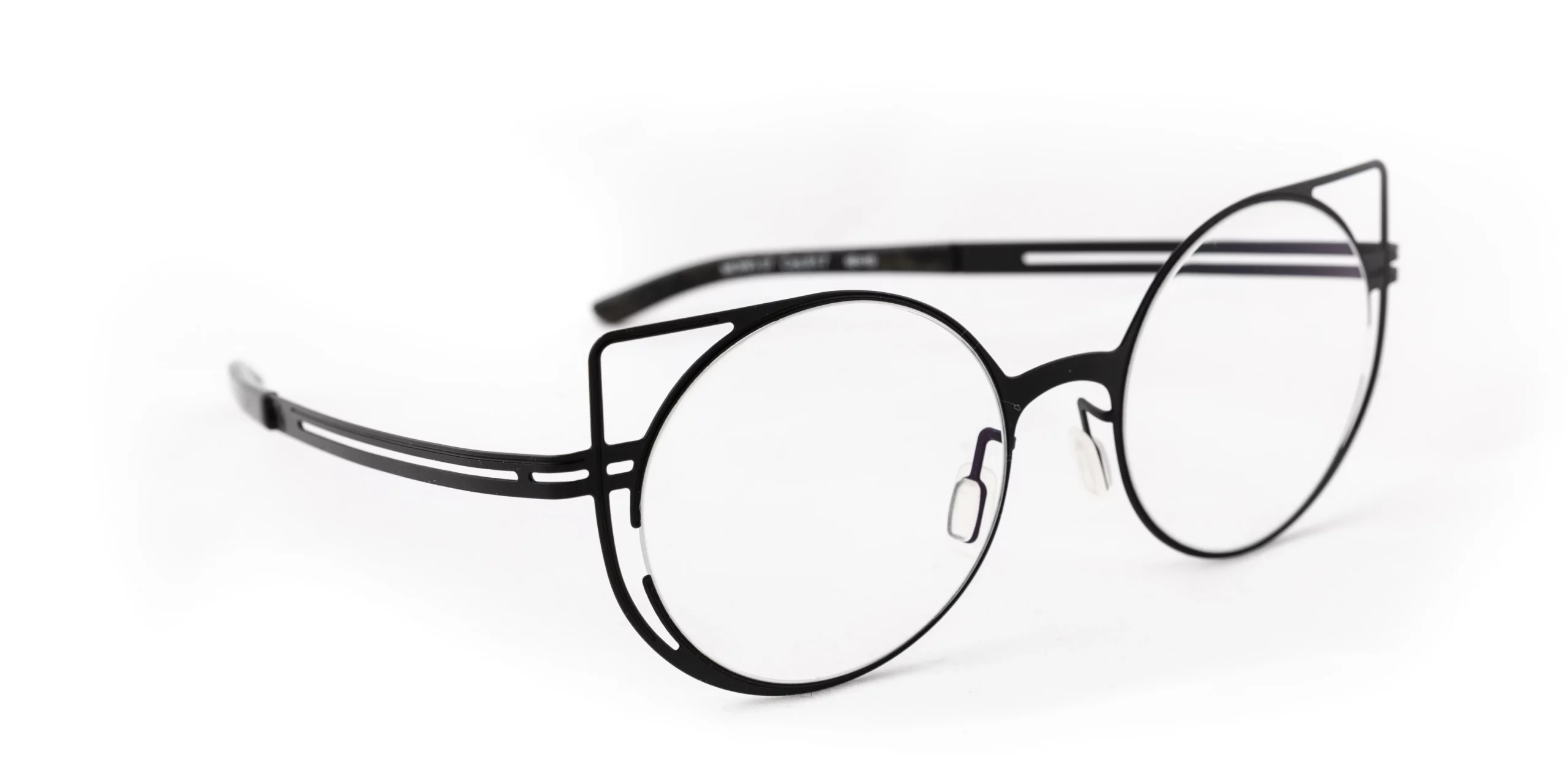 817 - Noir mat