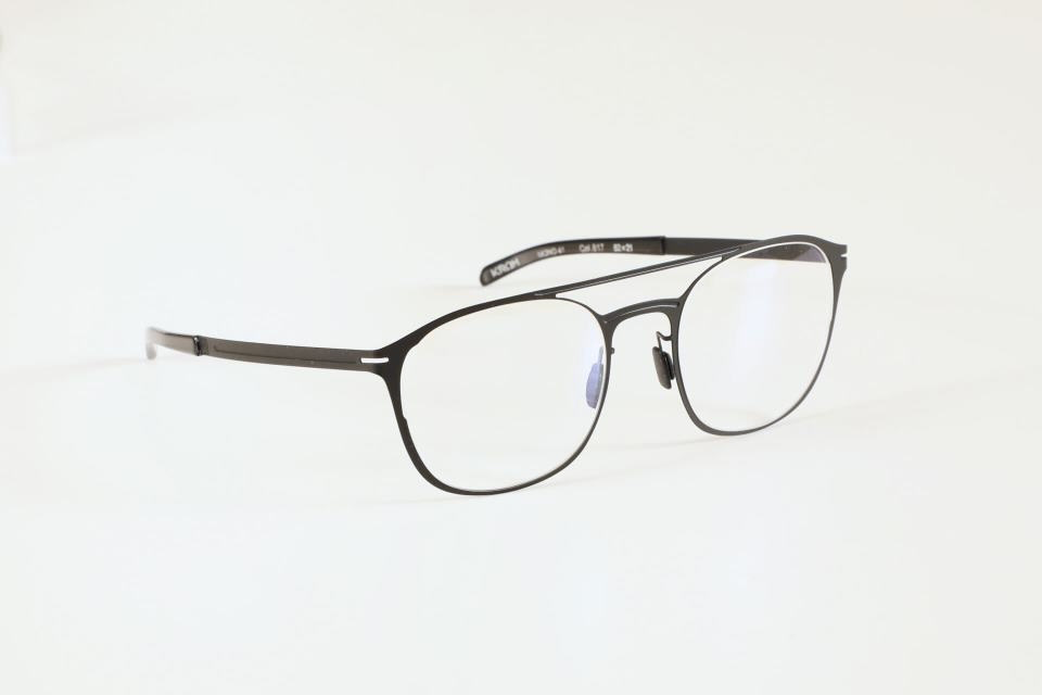 Monture française légère Mono 41 817 Noir mat